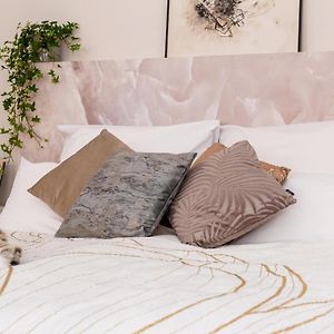 #New# Biz Apt | 5min HBF | HotSpot2go | Berlin Art